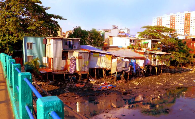 Droom over achterbuurt | Betekenis en uitleg