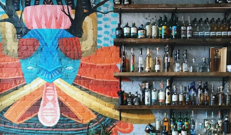 Botellas en sueños - significado de las botellas en sueños