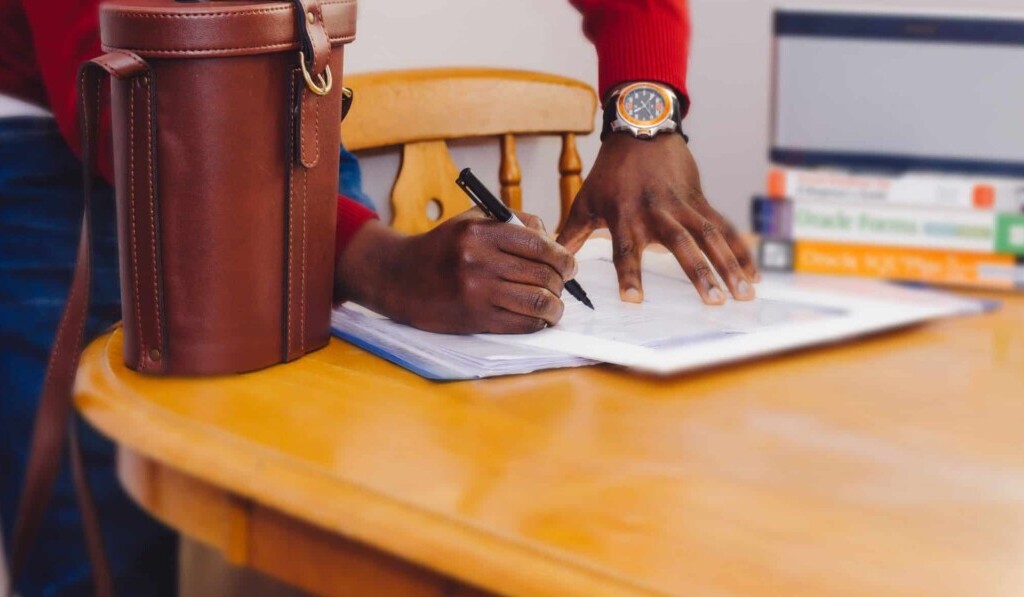 Contrato en sueños - significado de contrato en sueños