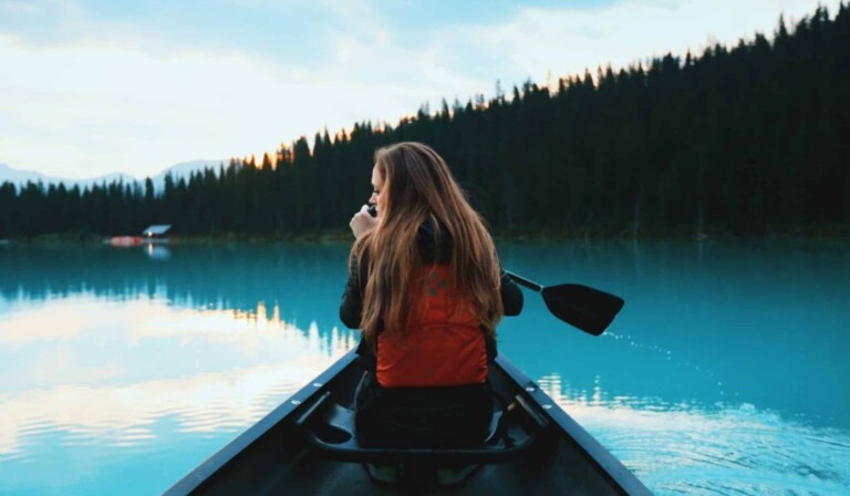 Dream canoe - dream meaning canoe