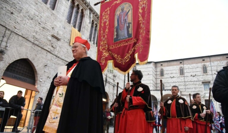 Dream cardinal (cleric) - dream meaning cardinal (cleric)