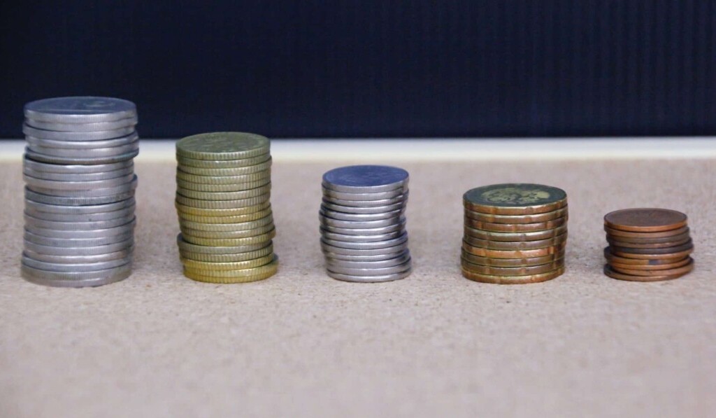 Dream coins - dream meaning coins