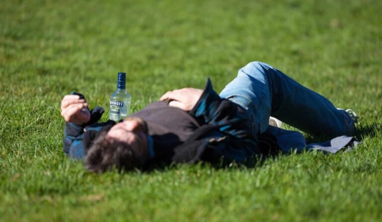 Dream drunk - dream meaning drunk