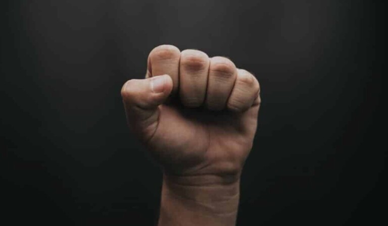 Dream fist - dream meaning fist