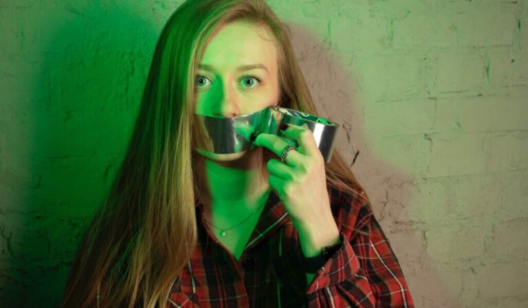 Dream gagging - dream meaning gagging