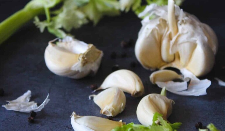Dream garlic - dream meaning garlic