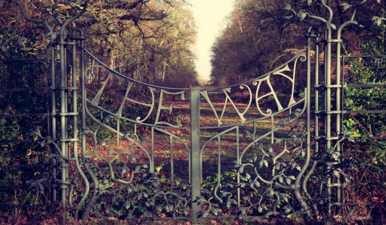 Dream gate - dream meaning gate