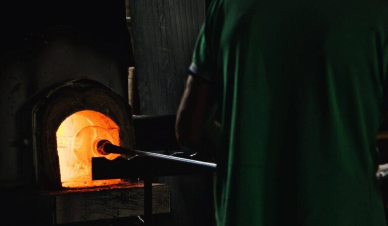 Dream glassblower - dream meaning glassblower