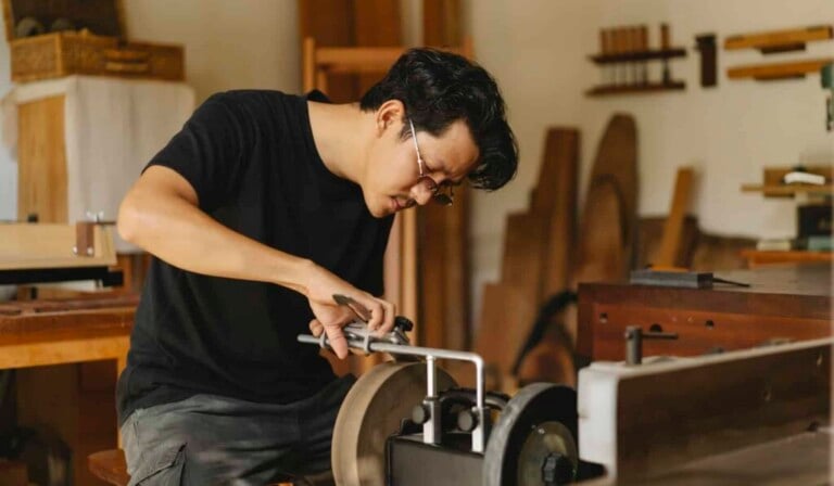 Dream grinding wheel - dream meaning grinding wheel