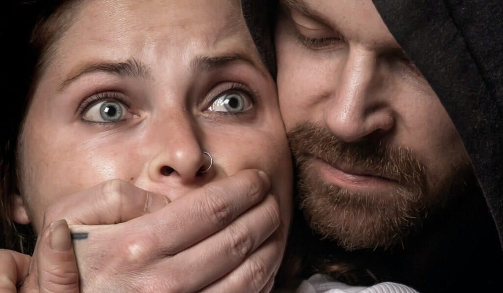 Dream hostage situation - dream meaning hostage situation