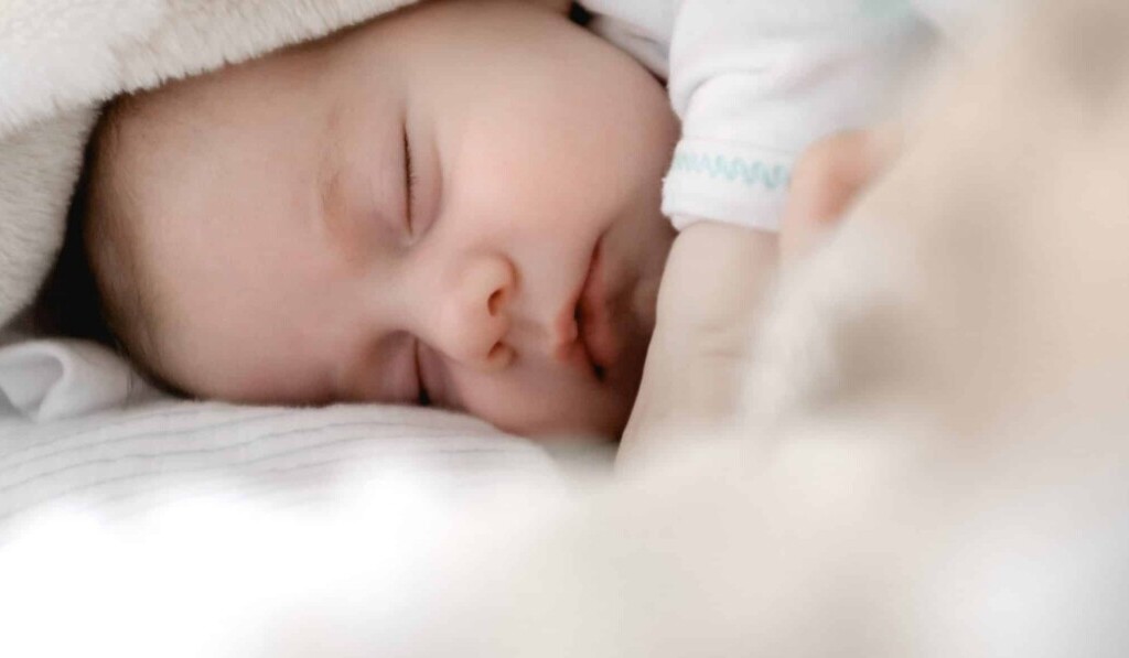Dream infant - dream meaning infant