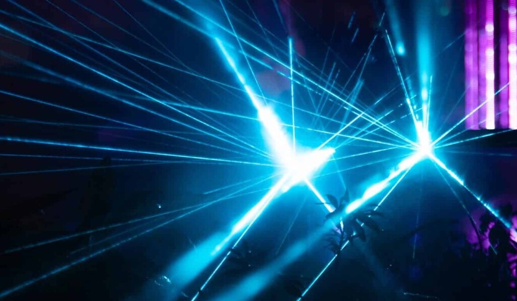 Dream laser - dream meaning laser