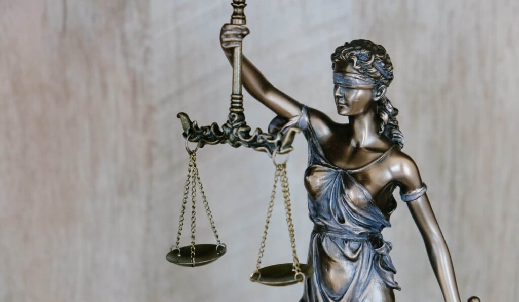 Dream law and lawsuits - dream meaning law and lawsuits