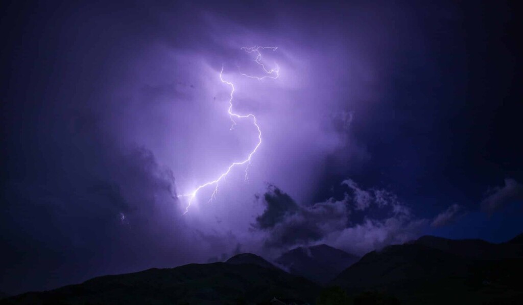 Dream lightning rod - dream meaning lightning rod