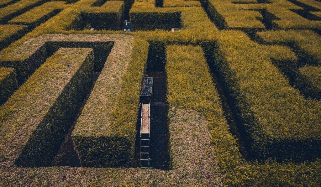 Dream maze - dream meaning maze