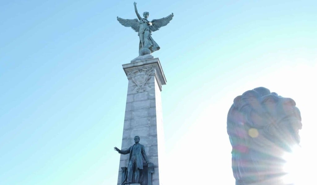 Dream monument - dream meaning monument
