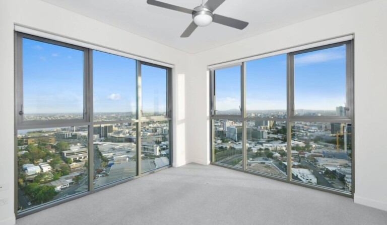 Dream new construction - dream meaning new construction