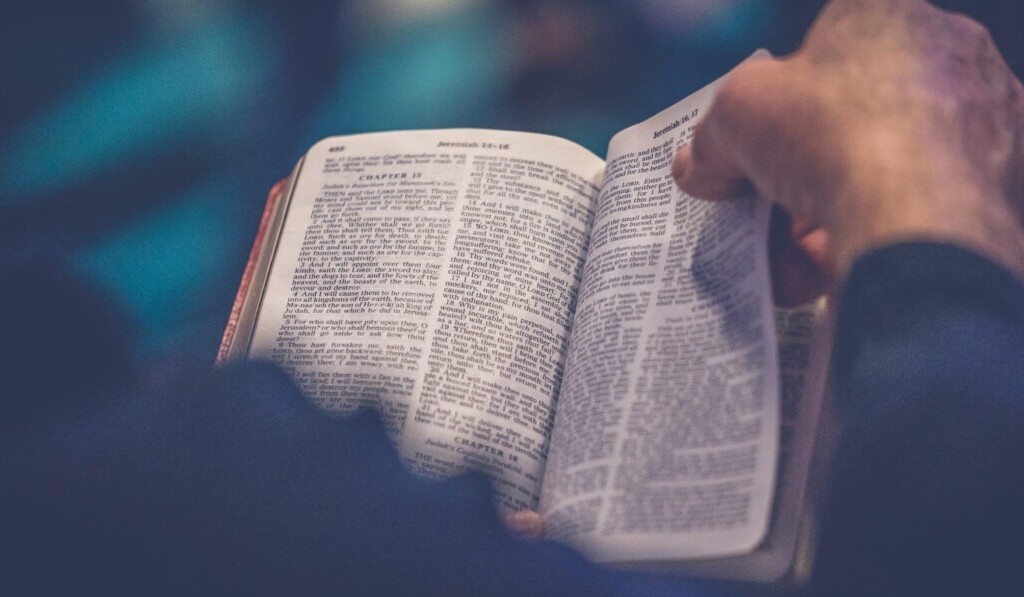 Dream pastor - dream meaning pastor