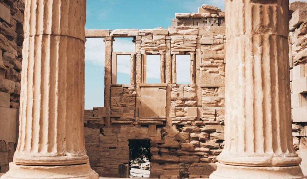 Dream pillar - dream meaning pillar