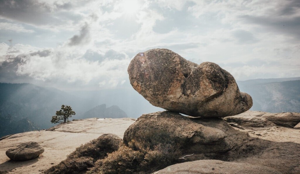 Dream rock - dream meaning rock