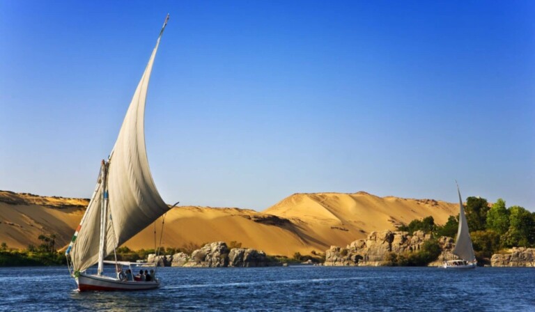 Dream sailboat - dream meaning sailboat