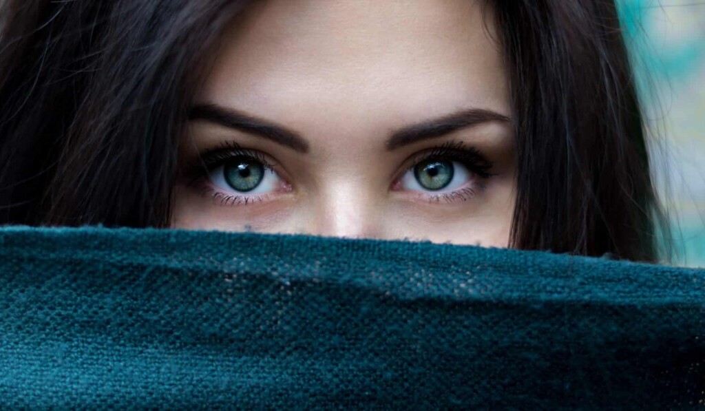 Dream scarf - dream meaning scarf