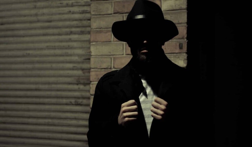 Dream spy - dream meaning spy