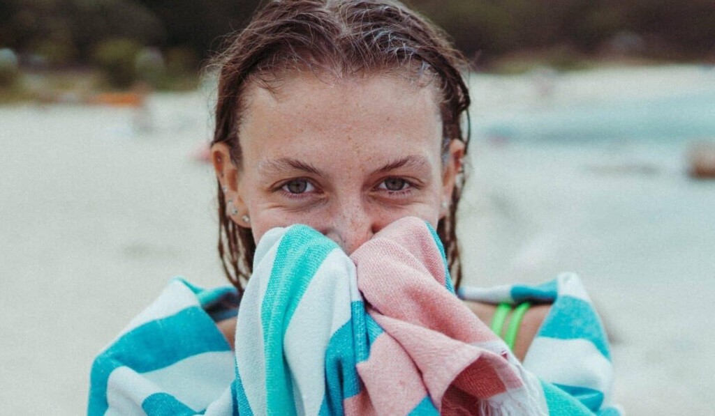 Dream towel - dream meaning towel