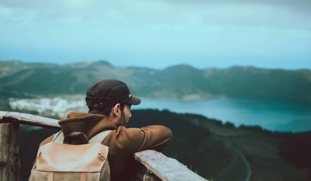 Dream traveller - dream meaning traveller