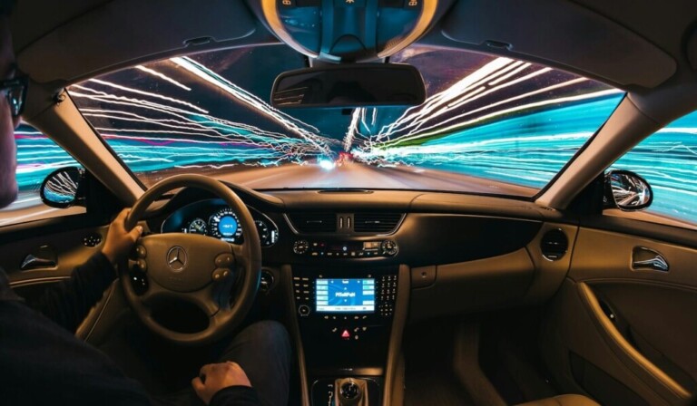 Droom aanrijding • droom betekenis aanrijding • droom uitleg op dromen.site