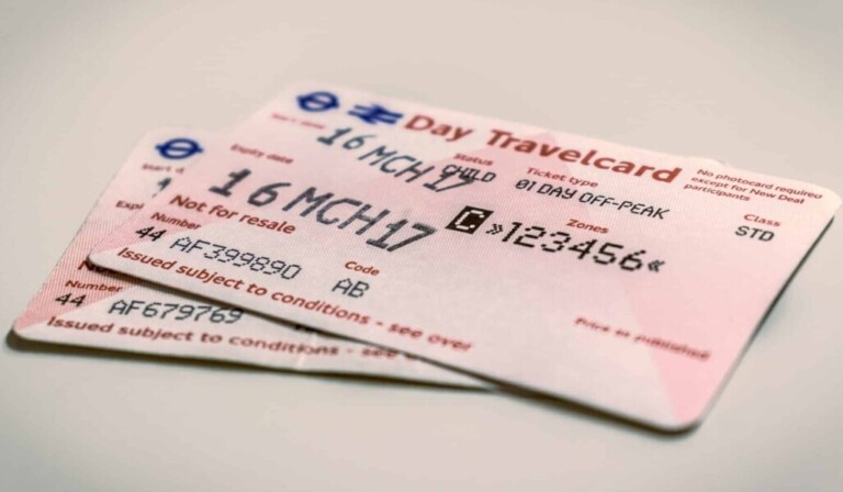 Droom kaartje of ticket • droom betekenis kaartje of ticket • droom uitleg op dromen.site