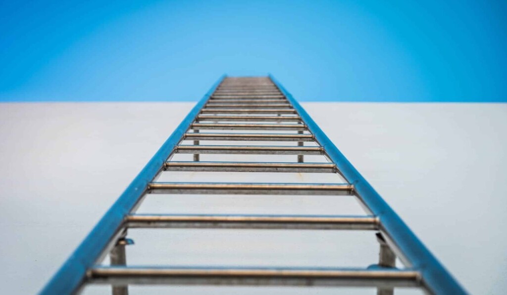 Droom ladder • droom betekenis ladder • droom uitleg op dromen.site