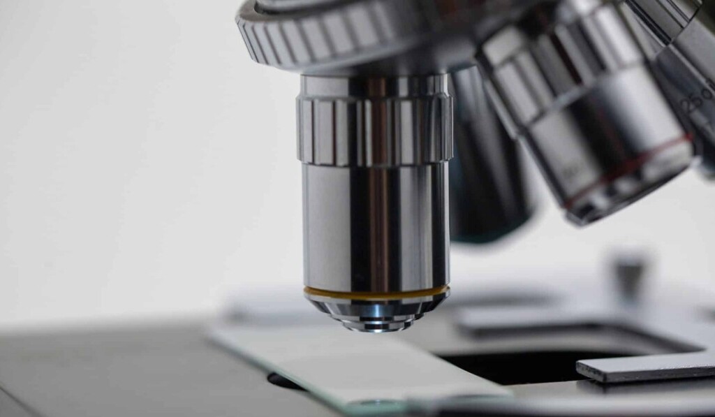 Droom microscoop • droom betekenis microscoop • droom uitleg op dromen.site