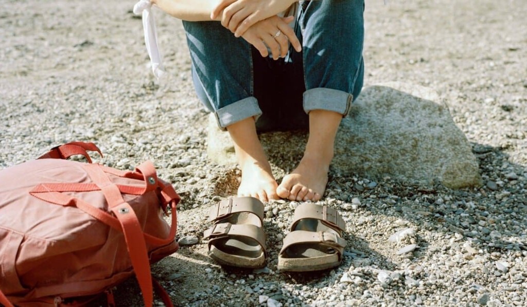 Droom sandalen • droom betekenis sandalen • droom uitleg op dromen.site
