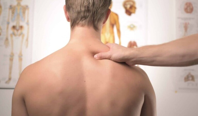 Droom schouder • droom betekenis schouder • droom uitleg op dromen.site