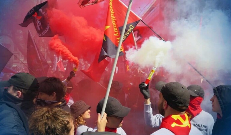 Droom socialist • droom betekenis socialist • droom uitleg op dromen.site