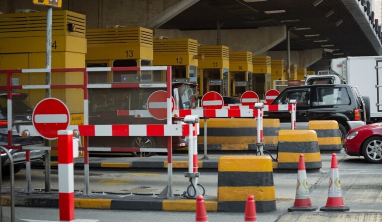 Droom tol betalen • droom betekenis tol betalen • droom uitleg op dromen.site