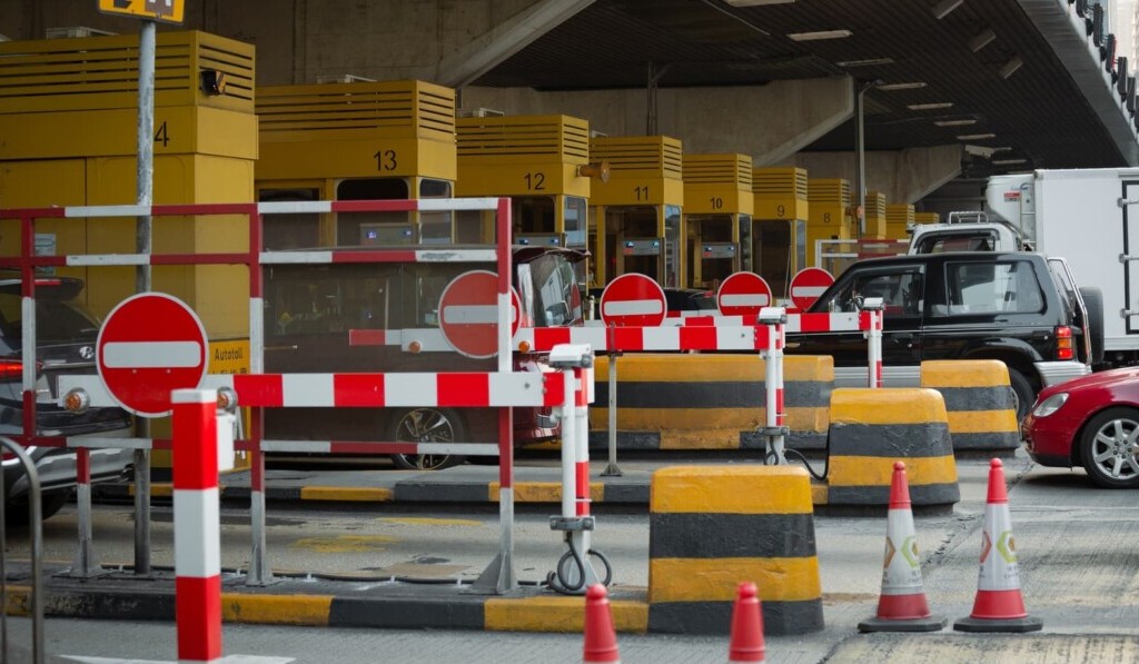 Droom tol betalen • droom betekenis tol betalen • droom uitleg op dromen.site