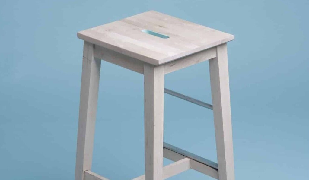 Soñar con taburete o banqueta - significado de soñar con taburete o banqueta