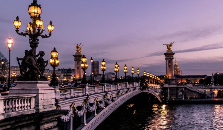 мост в ночное время