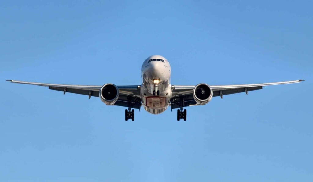 Dröm plan eller flygning - drömbetydelse plan eller flygning