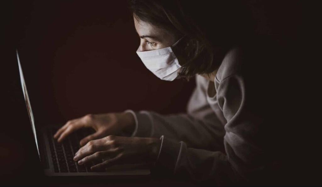Visul virusului informatic - visul înseamnă virusul informatic