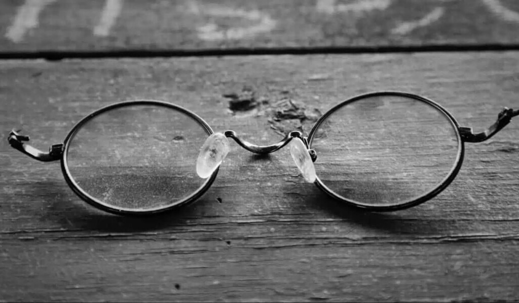 Rêve lunettes cassées - signification du rêve lunettes cassées