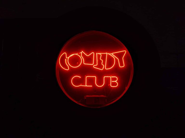 Droom over komedie of cabaret | Betekenis en uitleg