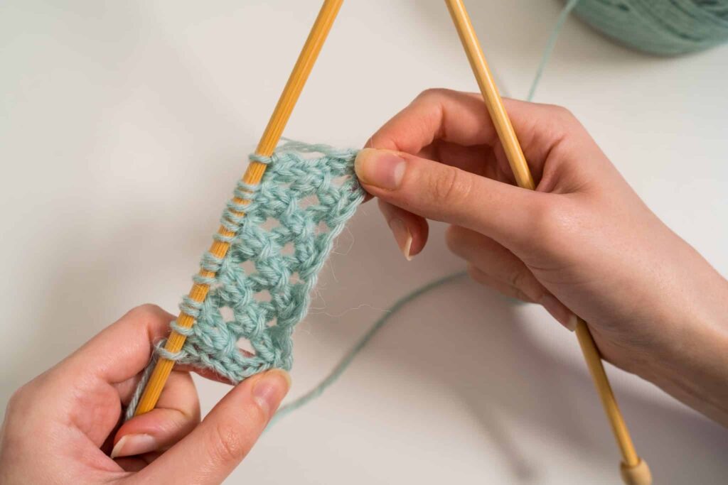 Sen o dziewiarstwo | Znaczenie snu