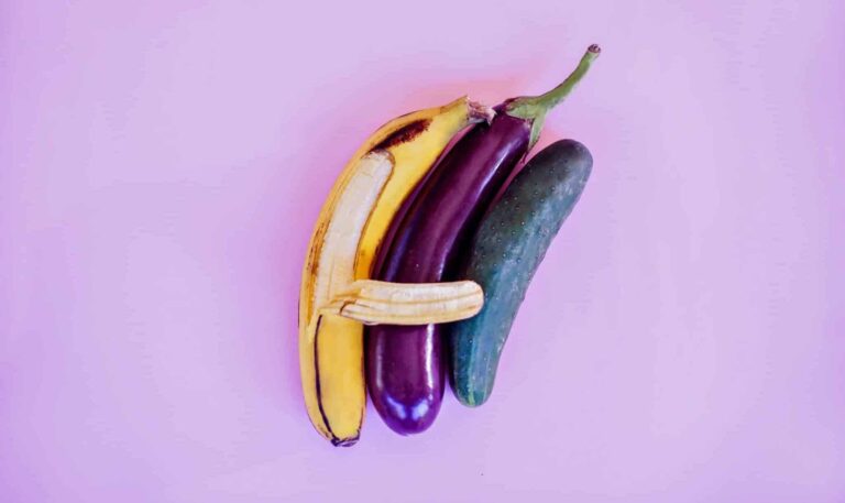 Droom over relatie met meerdere mensen | Betekenis en uitleg