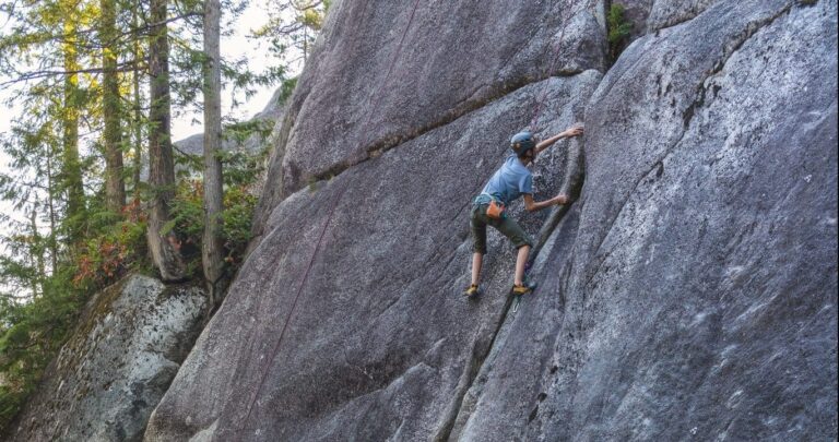 Sen o stena so strmou strechou | Význam a výklad snov